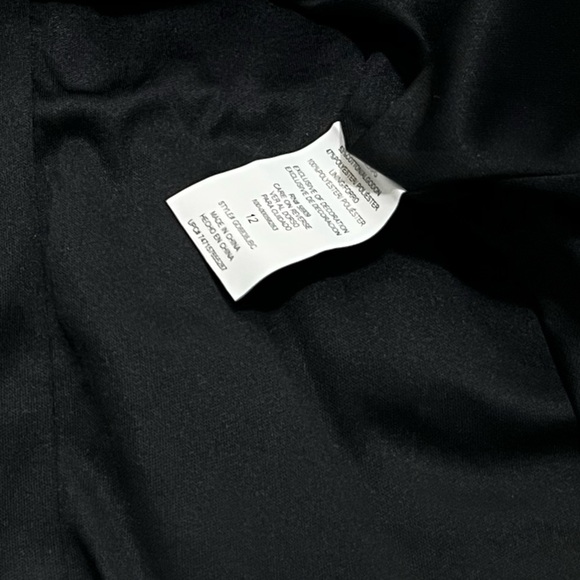 Charming Pink and White Striped Kids Dress with Black Bow Details - Picture 10 of 10